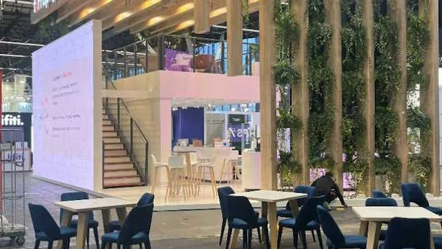 Large stand for Terrapay