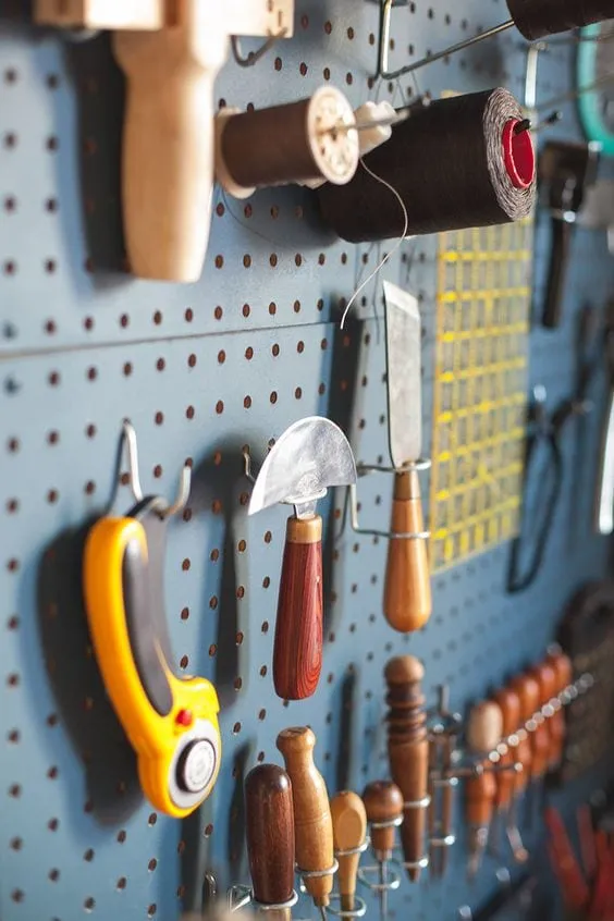 Handgereedschap voor riemen
