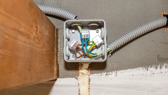 cover box with cables