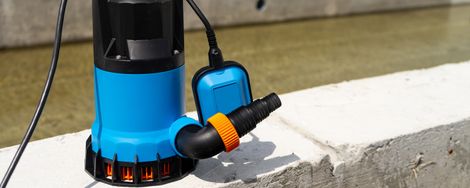 How to use a submersible pump?