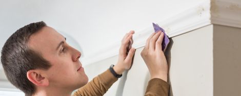 How to install crown molding