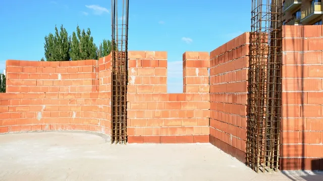 dragende muur